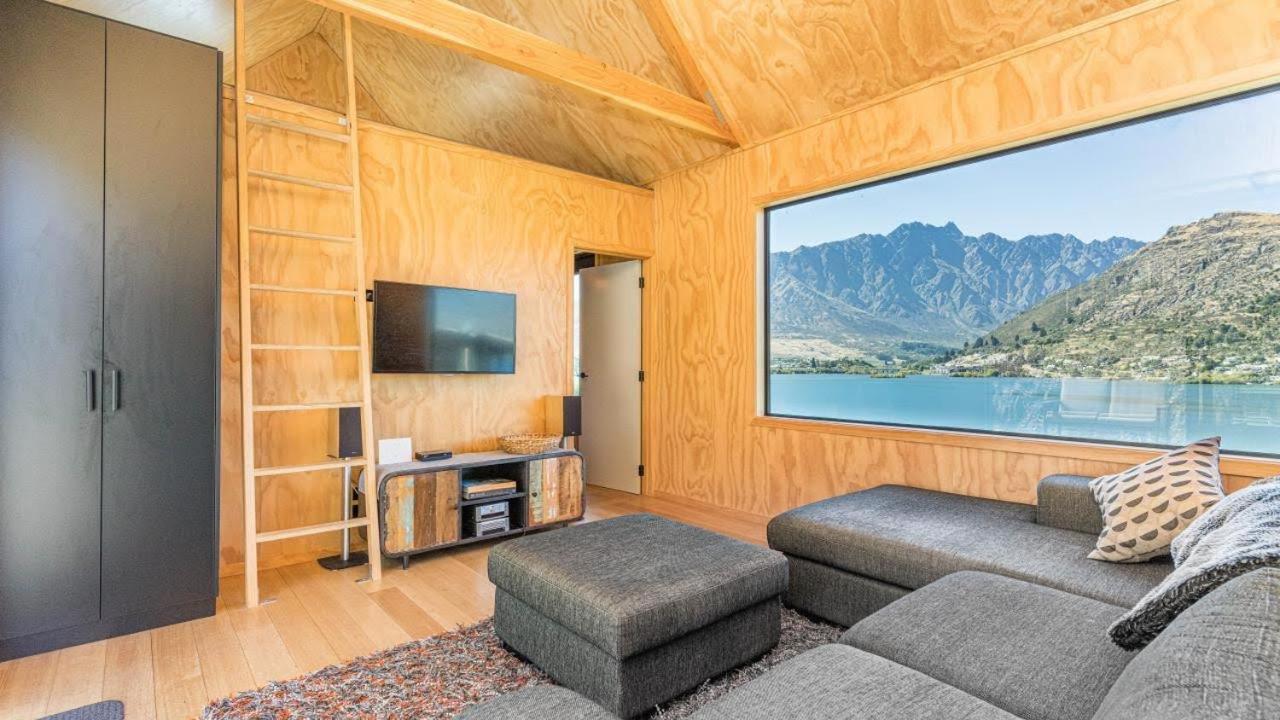 Picture Perfect - Queenstown Holiday Home Exterior photo
